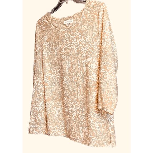 EMILY DANIELS 3/4 SLV PULL-OVER ROUND NECK BLOUSE, WOMENS, XL, TAN/WHITE FLORAL - Picture 3 of 12